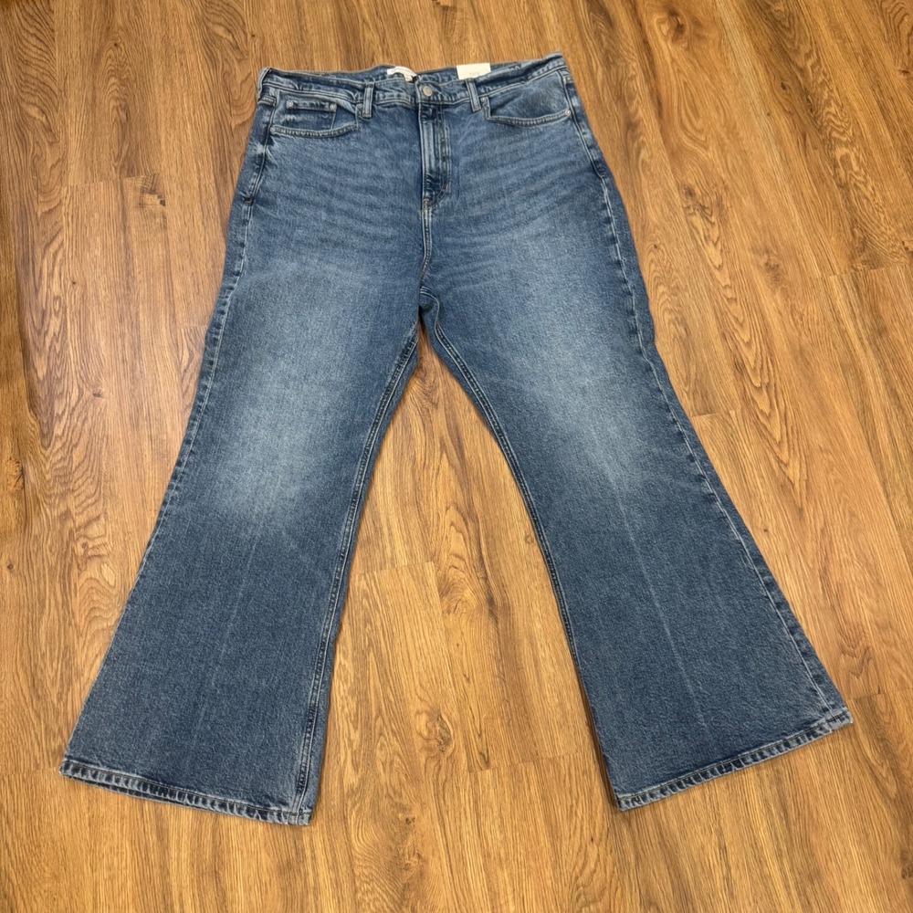 Banana Republic Bootcut Jeans Women 34 Blue NEW High Rise Light Wash 826984-01-1